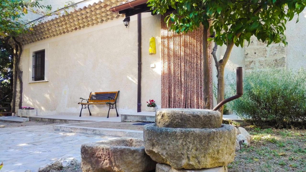 B&B La Masseria Del '700 Castiglione a Casauria Экстерьер фото